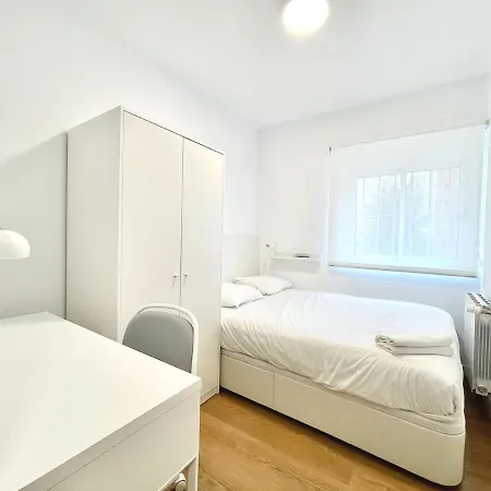 Notel Club - Elegante Urbano Apartman *